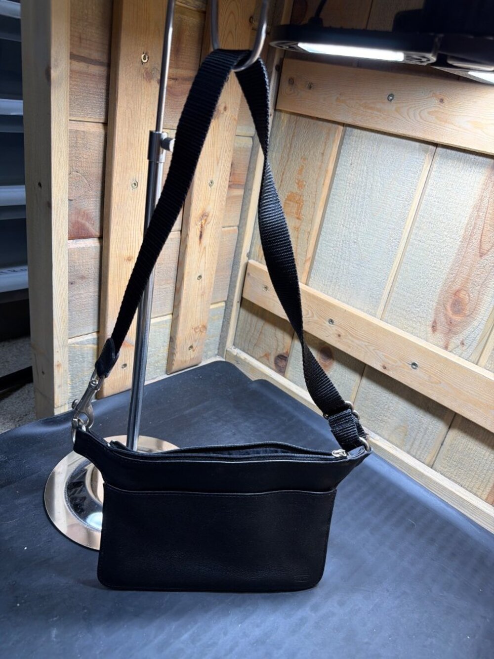 Authentic Coach Black Leather Fanny Pack Belt Bag Waist Pouch Women's Small